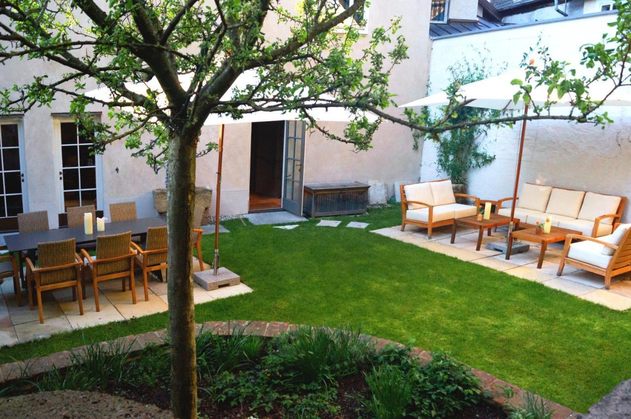 Townhouse Weisses Kreuz Boutiquehotel Salzburg Exterior photo