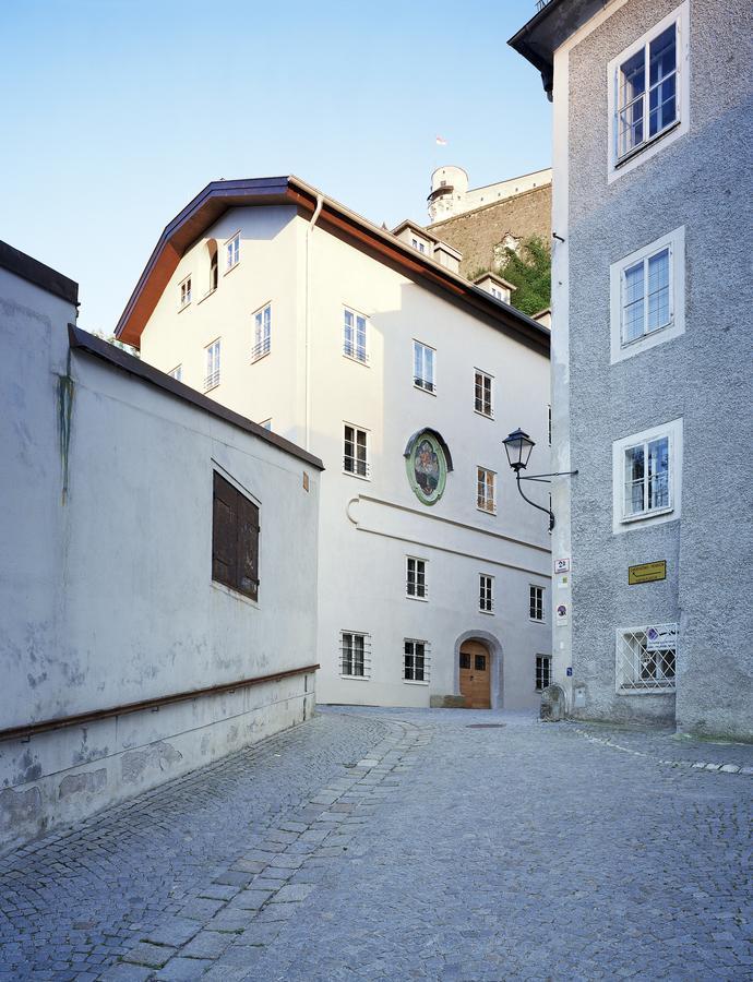 Townhouse Weisses Kreuz Boutiquehotel Salzburg Exterior photo